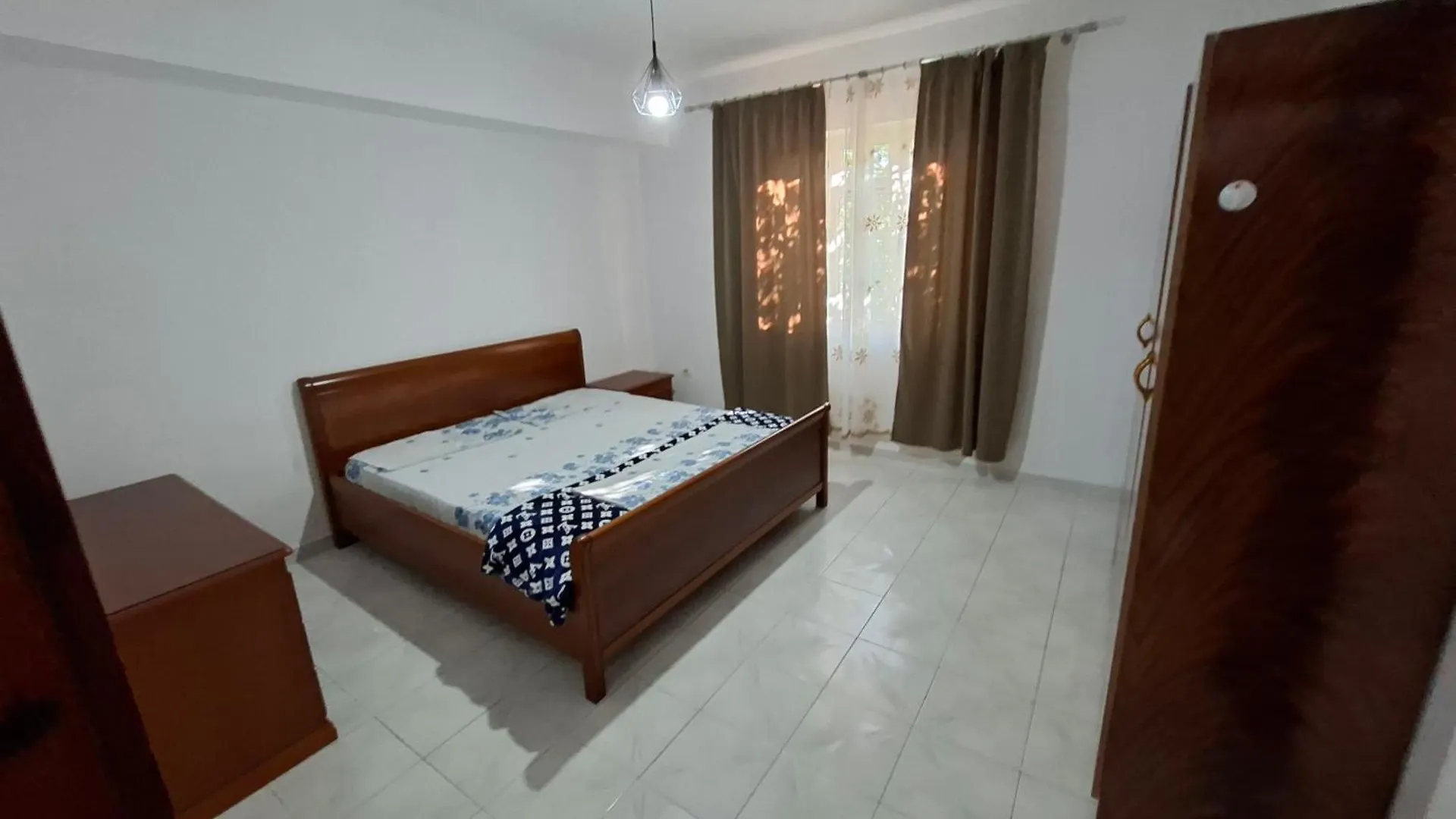 Tirana Apartment City Stay , Free Parking & Balcony